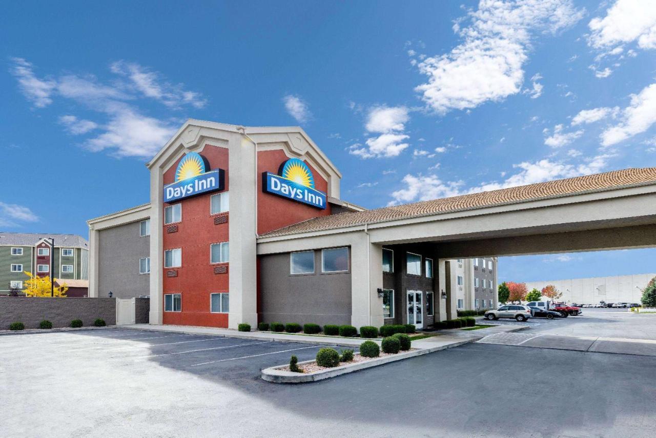 Days Inn By Wyndham Спрингвилл Экстерьер фото
